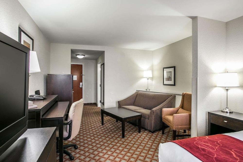 Comfort Suites Columbia Northeast - Fort Jackson Dış mekan fotoğraf