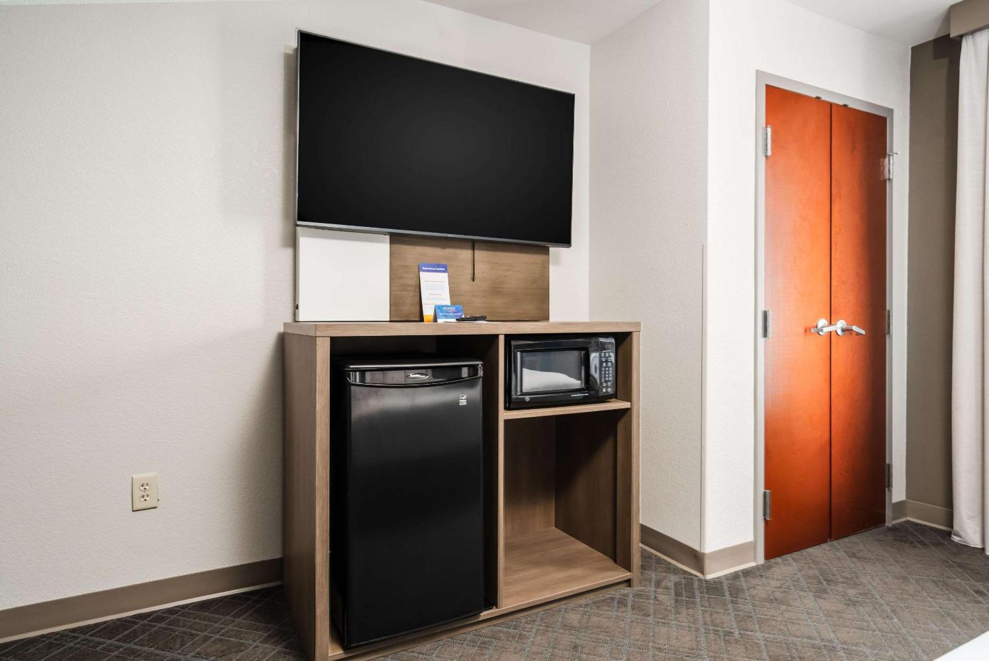 Comfort Suites Columbia Northeast - Fort Jackson Dış mekan fotoğraf