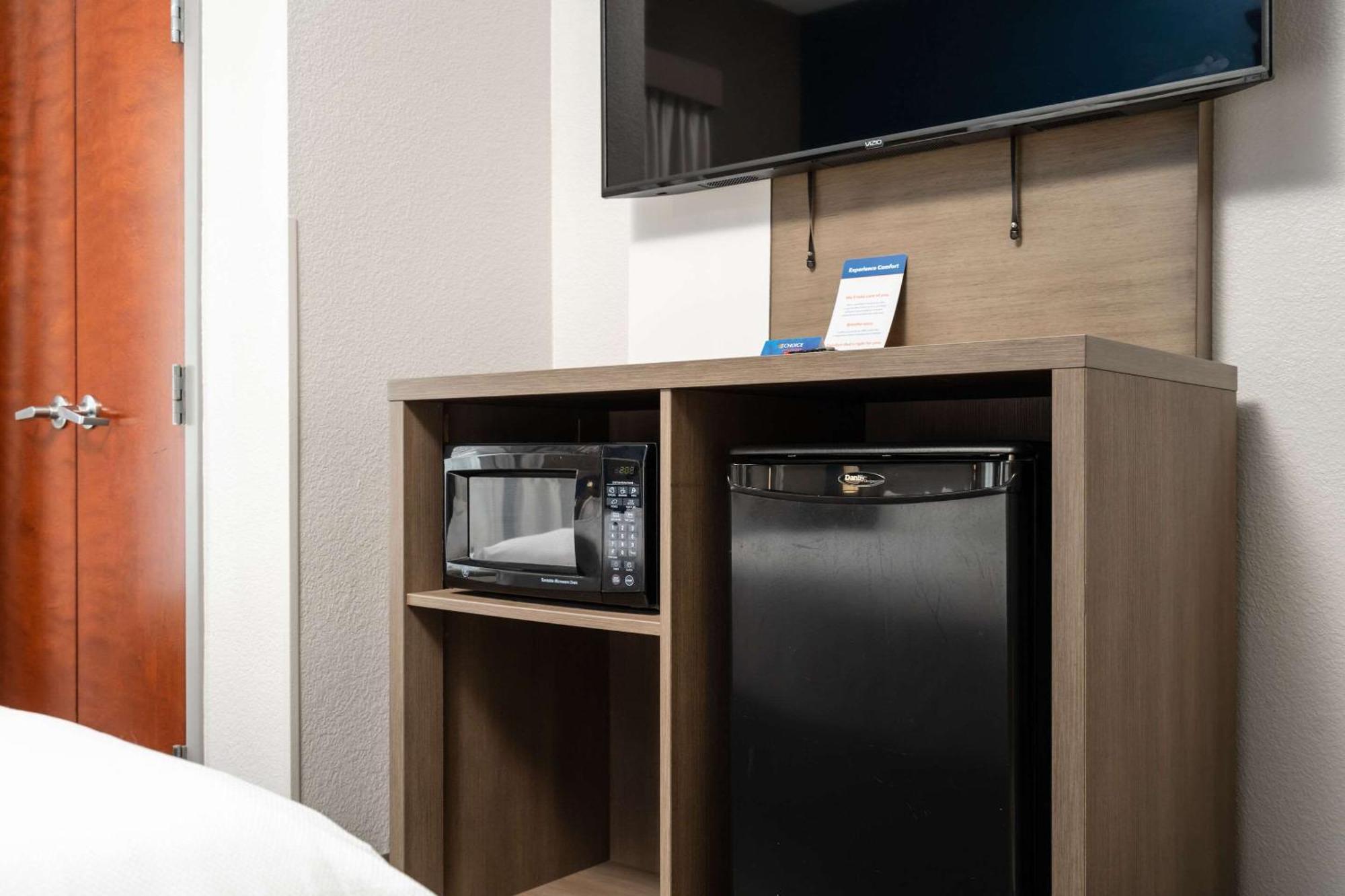 Comfort Suites Columbia Northeast - Fort Jackson Dış mekan fotoğraf