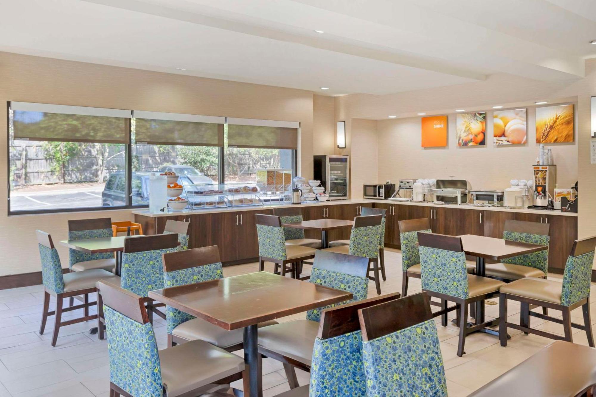 Comfort Suites Columbia Northeast - Fort Jackson Dış mekan fotoğraf