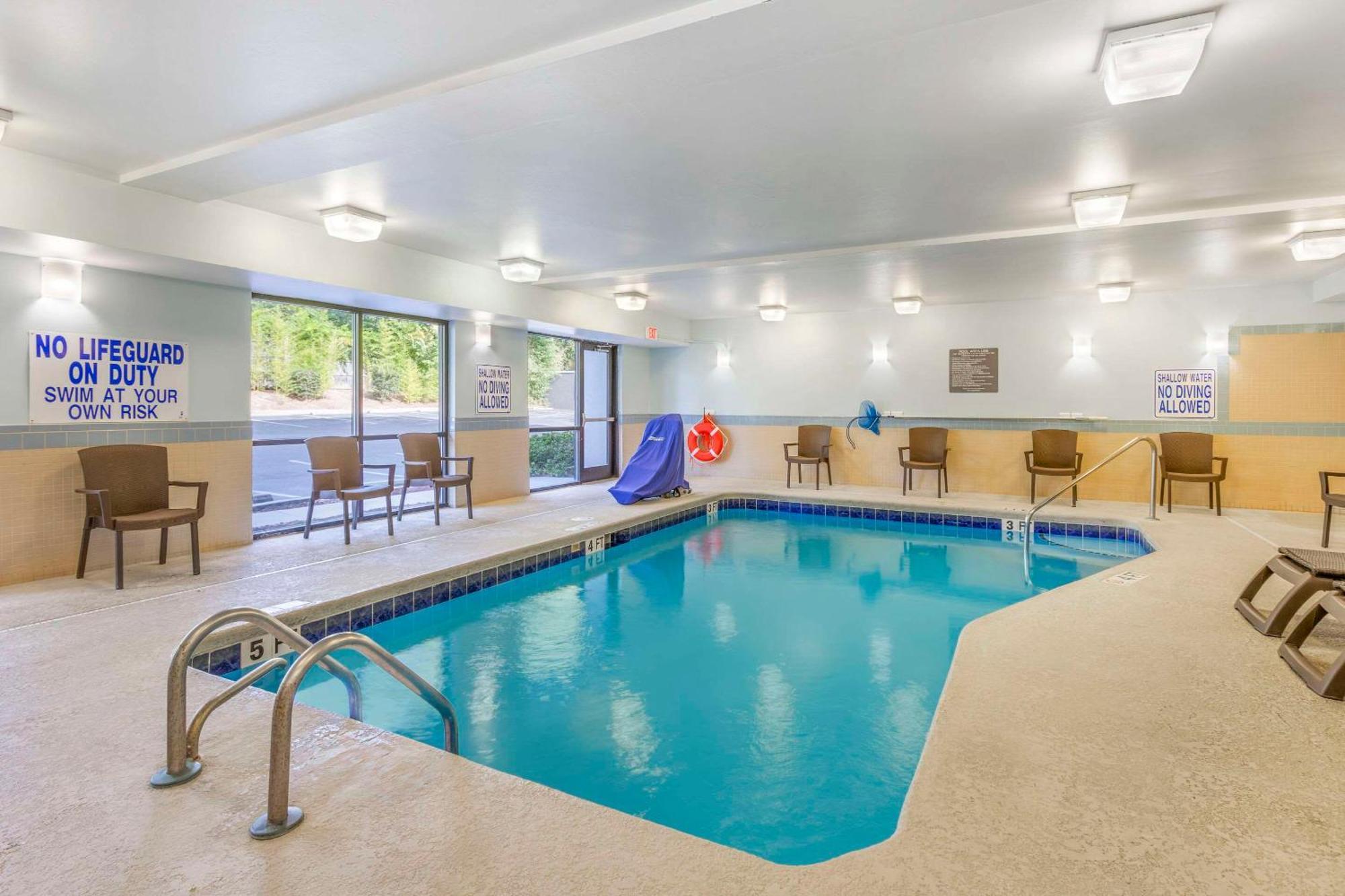 Comfort Suites Columbia Northeast - Fort Jackson Dış mekan fotoğraf