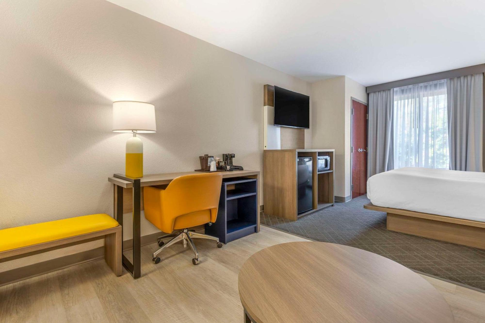 Comfort Suites Columbia Northeast - Fort Jackson Dış mekan fotoğraf