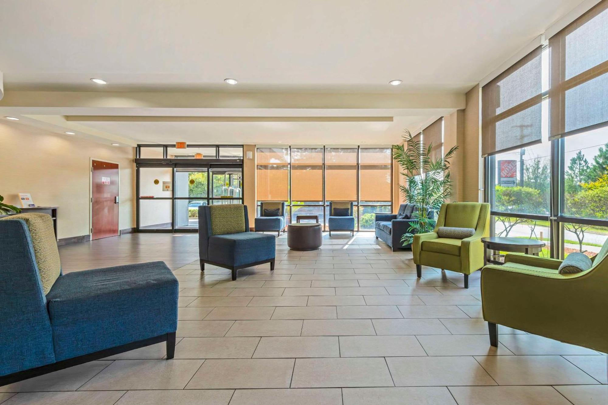 Comfort Suites Columbia Northeast - Fort Jackson Dış mekan fotoğraf